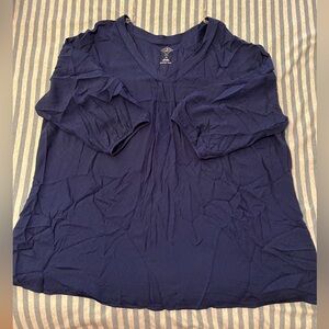 St. John’s Bay blue top 1X